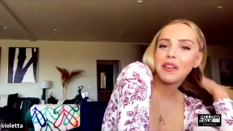 Pillow Talk: Violet Benson dostaje prawdziwe gościnnie Francesca Farago
