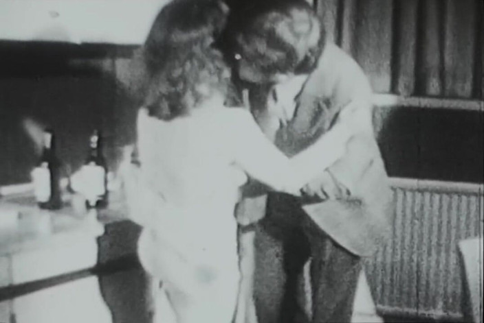 Close Encounter Vintage: Vintage porn retro erotic theatre - friendly couple
