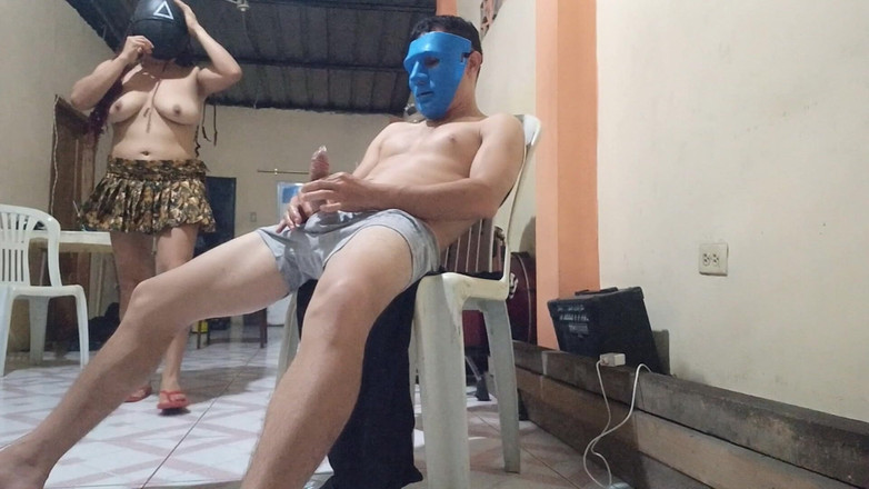 Martin13: Ibu tiri sange ini lagi asik ngentot kontol sampai merangkak!