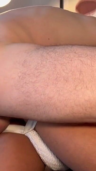 Axxl XL ha spaccato il sedere di John