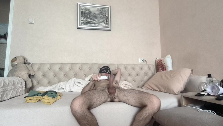webcamboy98: Spermashooting mit vibrator