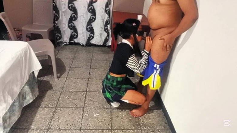Sofixxx: kolej garl kolej ke baad tichar ke saath paarti karti...
