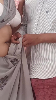 Mătușa a prins pula mare a fratelui vitreg