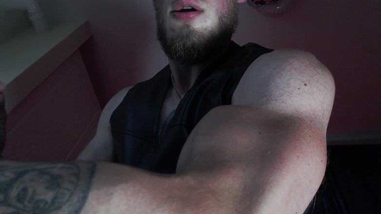 Hunky time: Muscle Worship - Biceps