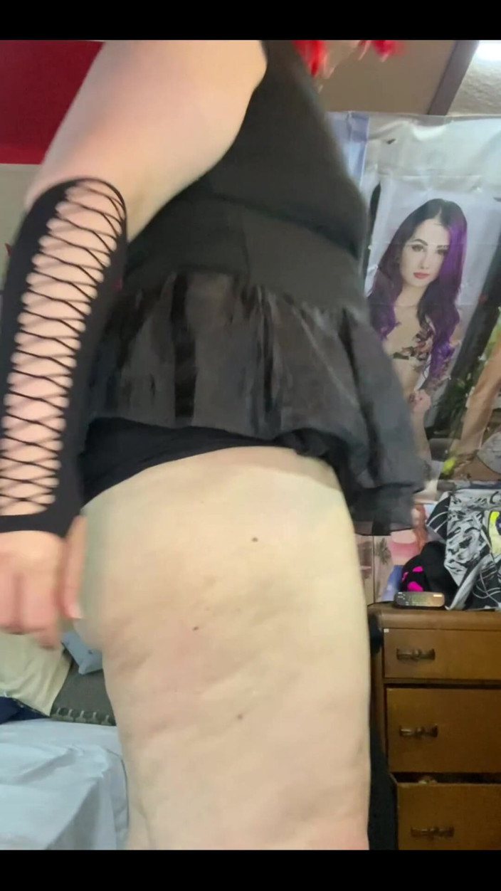 CosmicJones88: Rump Shaking