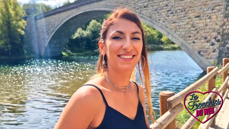 The Frenchies of the web: Stella, submisivní kdo miluje šukání do pusy