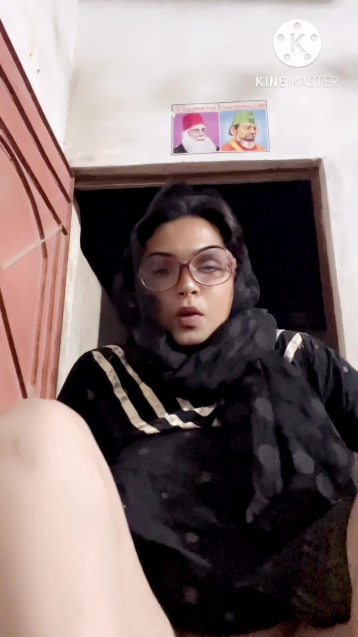 Apple00001: Trik atau Hadiah