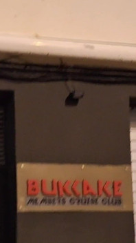 Sitges Bukkake 14 niedźwiedzi orgia część 2