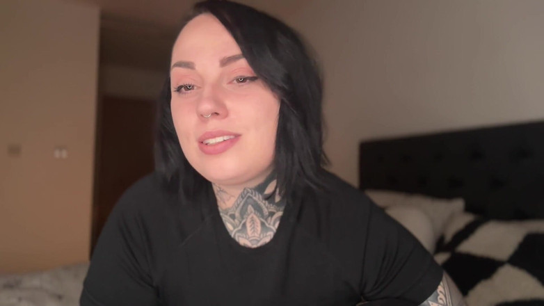 Miss Valentina: Związek rujnujący szept gry