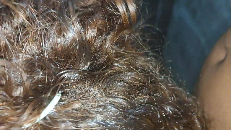 Nala Palmas: Nala mi dává pěkný orální sex ve sprše