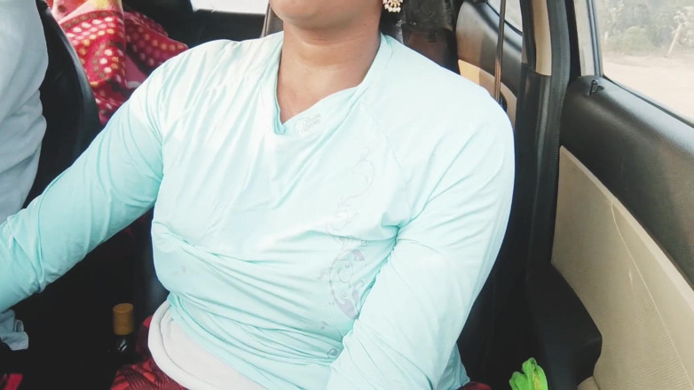 Telugu honey lips: Car Sex, Telugu Dirty Talks. Telugu Buhabi Crezy Talks.