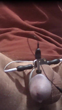 E-stim, orgasme dégoulinant