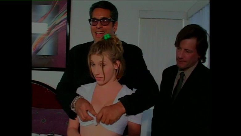 Heatwave Porn: Kelly the coed, Parte 10