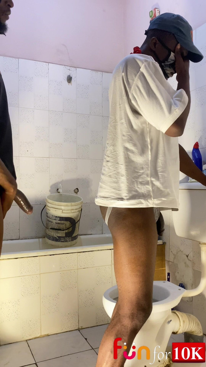 Funfor10k gay videos: Трахнули Жестко И Грубо В Ванной По Торговле