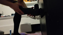 Damaged Hole: In meinem alten zimmer hatte ich eine harte zeit mit...