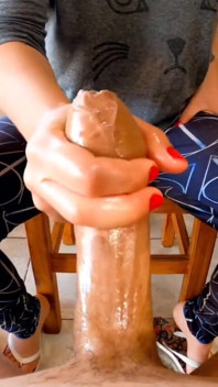 Hanjob control arraigned बड़े पैमाने पर अतिरिक्त वीर्य