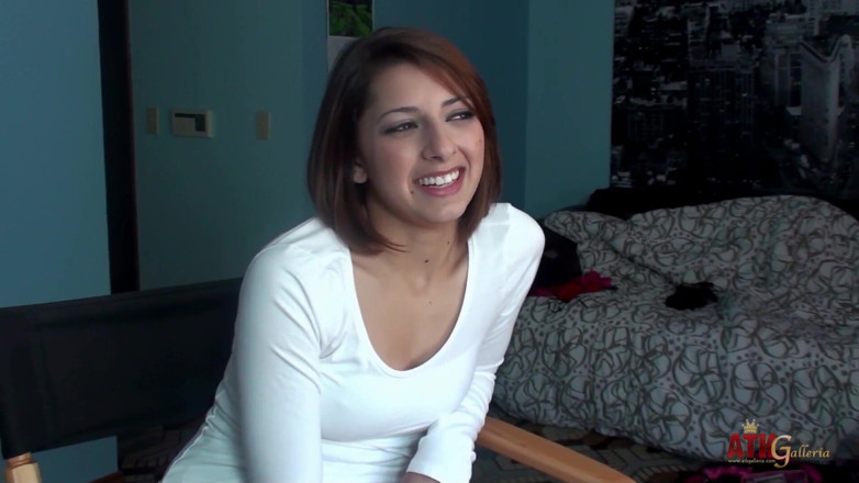 ATKIngdom Fans: Bruna in intervista
