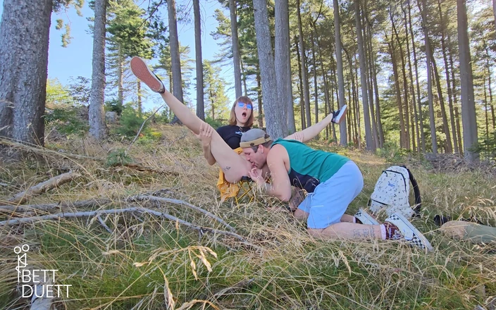 BettDuett: Girlfriend Licked and Fucked Outdoors!!