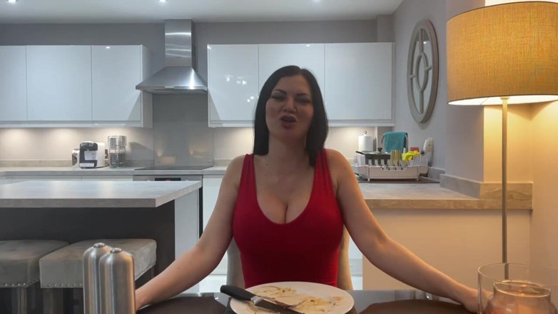 Jasmine Jae: Steak &amp; BJ Day