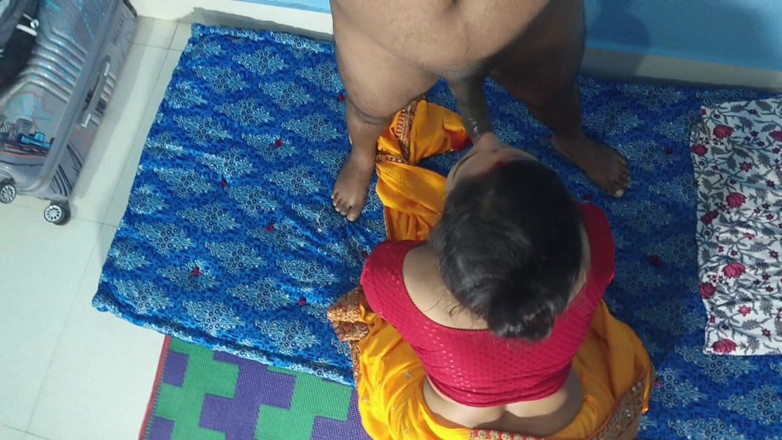 Sona bhabhi: desi ganv sona bhaabhi paise ke lie apne premi ke...