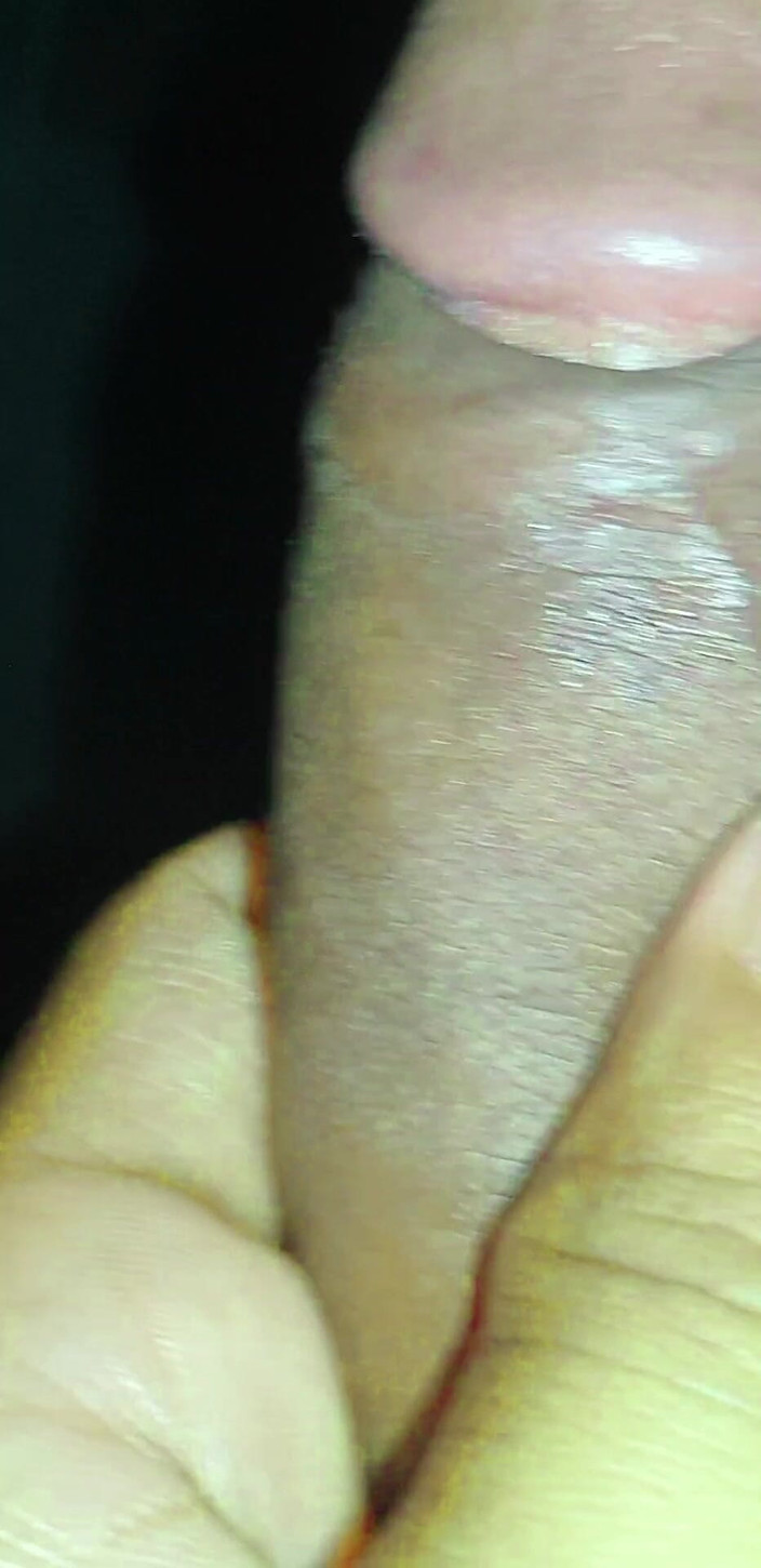 Xujjal: Hubený chlapec, nové sexy masturbační video.