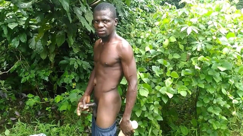 Moviesporn1: Mengongkek pantat keras montel