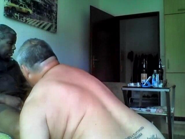 Geiler Ralf: ผู้ชายดำจากนิวยอร์กทำลายตูดรอยสักของฉัน