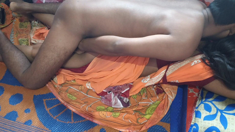 Sobha rani: Hot Newly Weds Bhabi Creampie by Jeth Ji in Her...