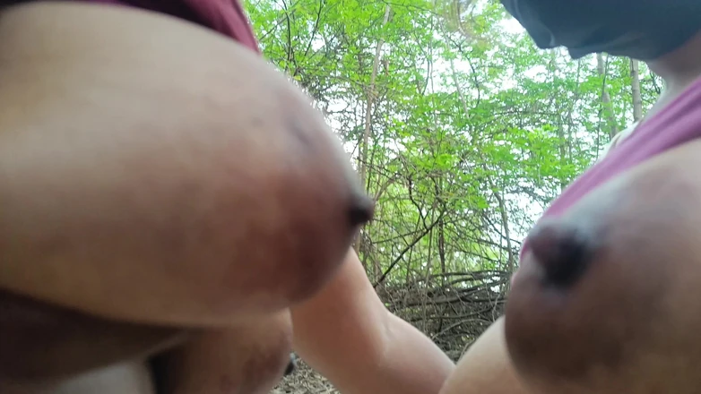 Inba: Outdoor Lesbian