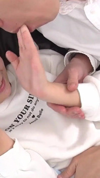 Noa-chan - Cute Girl Specialist Sexual Discovery! a Long-sought-after Babe with a Nice Shaved Pussy