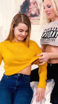 Jamie tuổi teen lần đầu tiên với một người phụ nữ