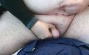 Big Pisser: Video bokep ayah dan kontol besar yang belum disunat!