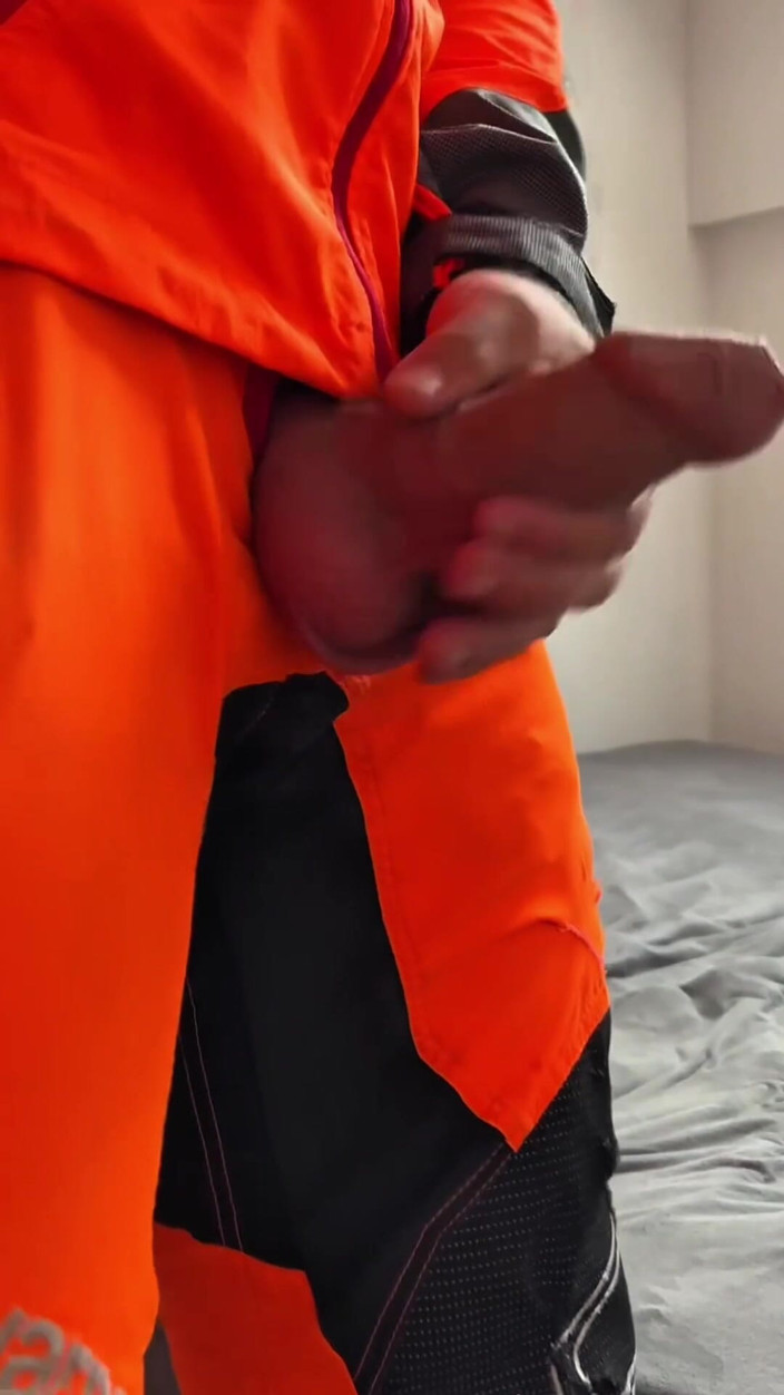 Tyler Blake: Tyler Blake Hivis workwear, muscle flex, dildo oyunu, viteste mastürbasyon...