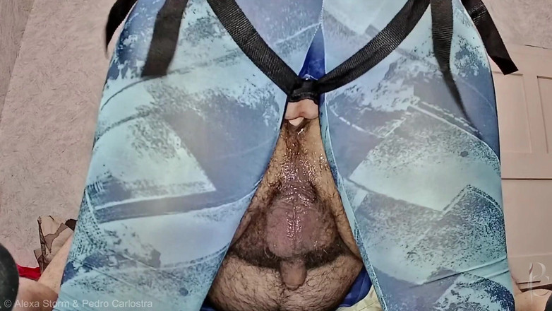 Pedro Carlostra: Żona przygotowuje tyłek dla prawdziwego kutasa, a on już nigdy...