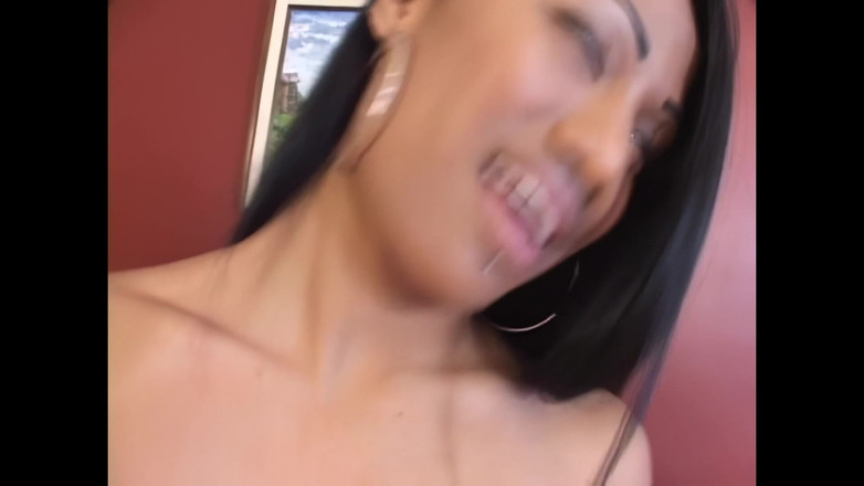 The Africans: Nyla Thai Lezzetli ve Baştan Çıkarıcı Klitoris