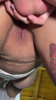 do bahut hi kaamuk kolej ki larkiyon ke saath raat ke madhy men gahri dabal Blowjob
