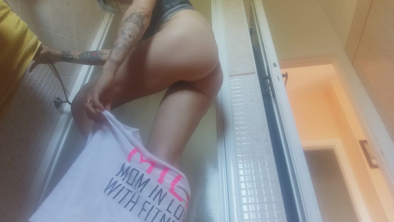 savannahamatoriale: Savy的淋浴场景