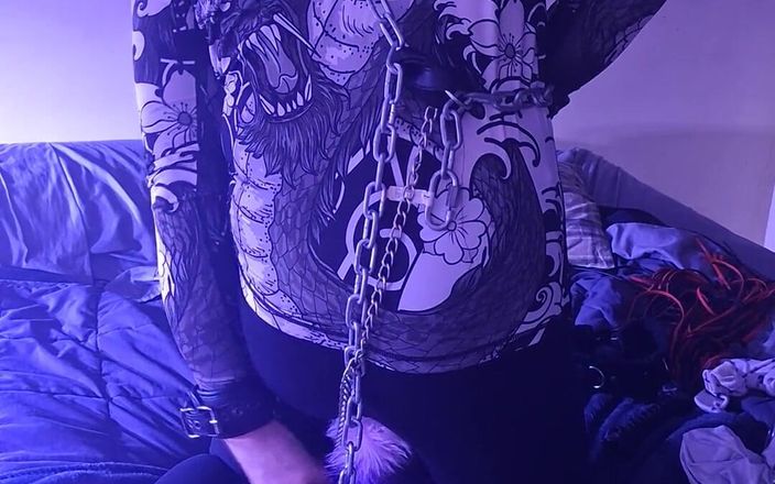 Robert48569: Self Bondage and Tail Feet and Chains