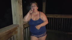 Smoking Dawn: Ogromne palenie cygar