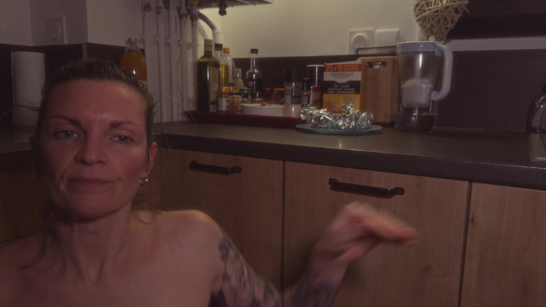 Marty and Wendy: Fut o mamă sexy în bucătăria ei