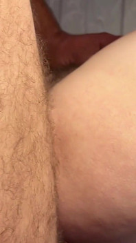 He Knows How to Squirt Me, My Is Leaking