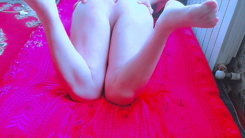 Kitty_Cross: Acabando un poco mirándome y manejando mi propio cuerpo