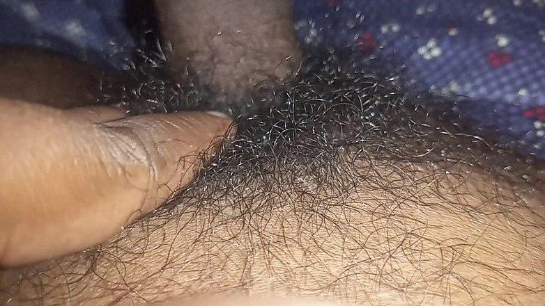 Hungry cliff: Desi Dick