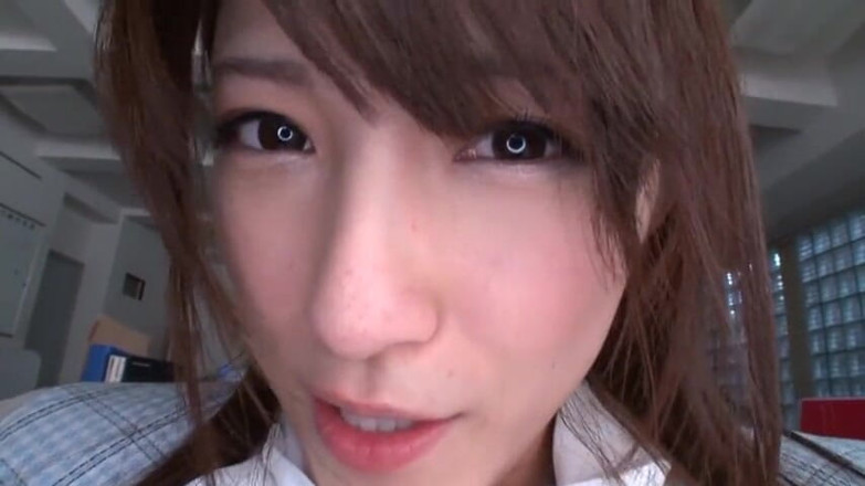 CherryBONBON: 一个中年男人和一个办公室女士