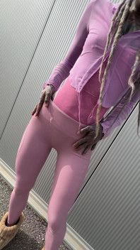 Do You Like My Anuskatzz Ass in This Nice Leggings?