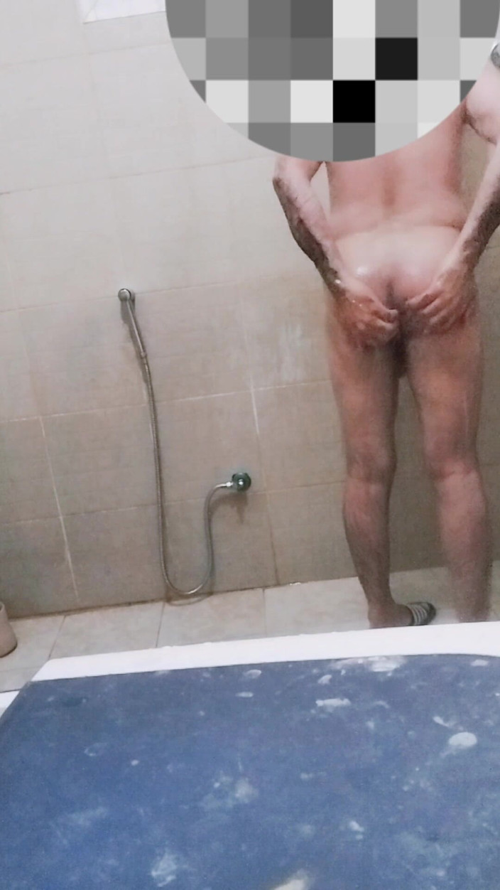 Teen Gay: Tonårig pojke tar sexig dusch