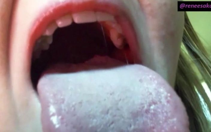 Renee Sakuya: Upclose uvnitř mé pusy