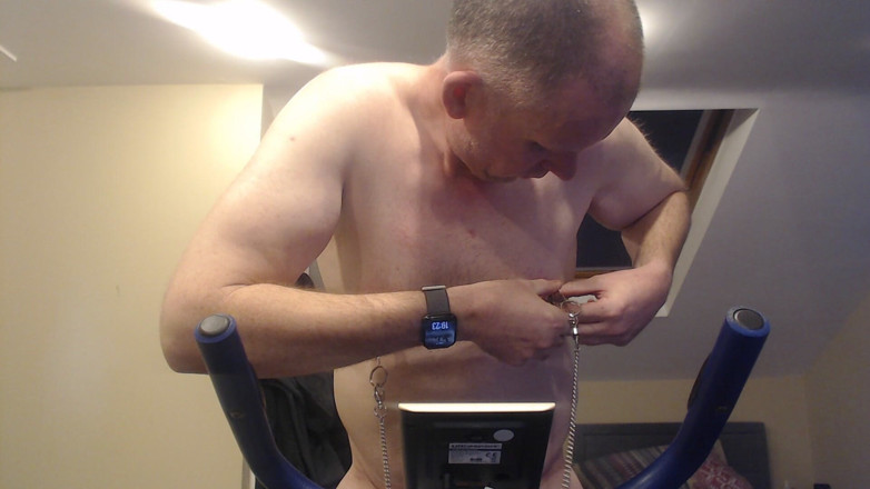 Lovenipclamps: Ripping Spiked Clover Clamps off