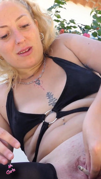 Venom and Her Smoking Pussy