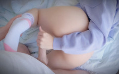 MooneySweety: Roztomilá sousedka s něžnou kundičkou miluje ranní sex